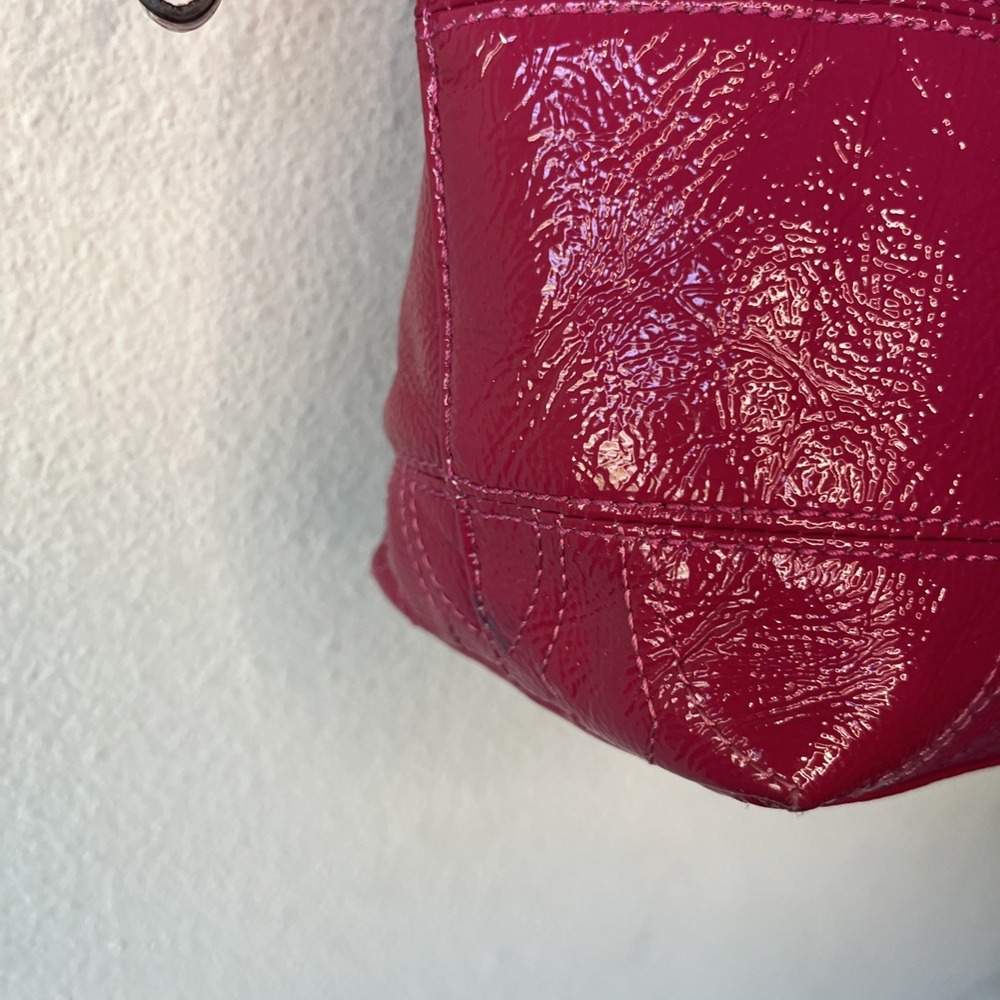 Vtg Coach Berry Pink Hand Bag Small Soho Y2K Patent Leather Hobo Shoulder Purse - Picture 6 of 16